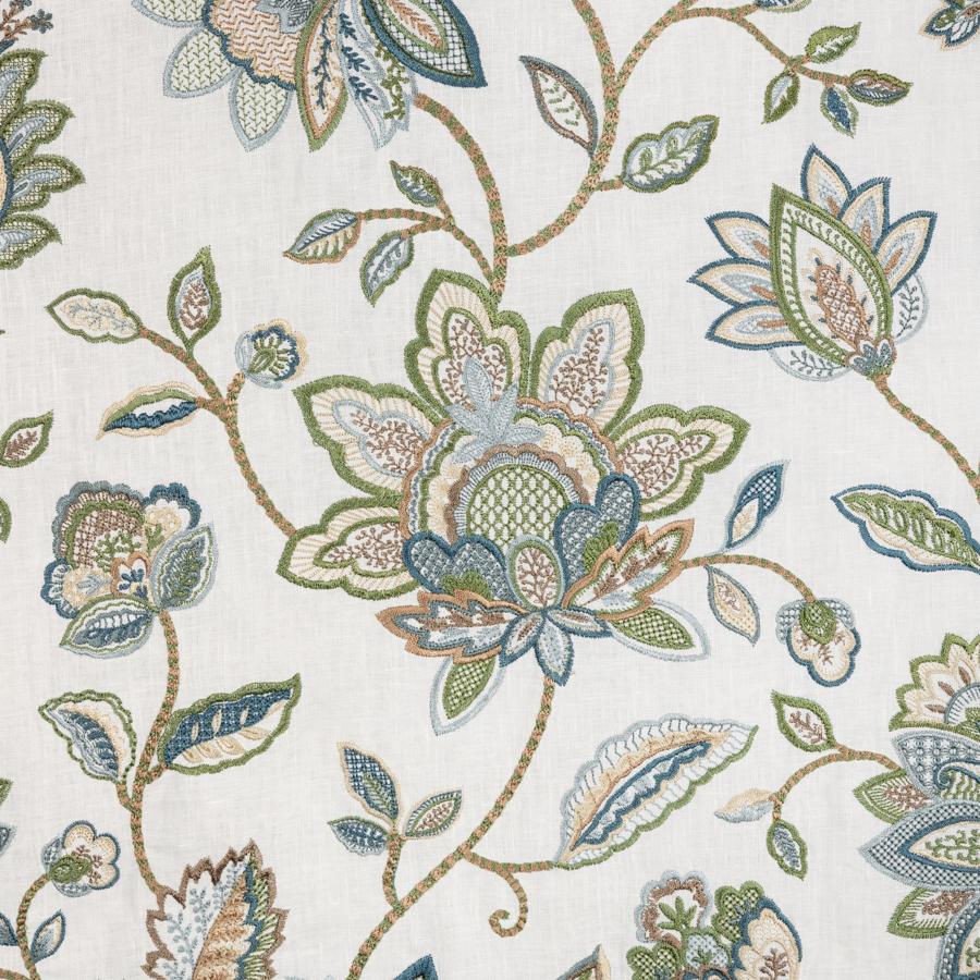 2025142.530.0 | Mayfair Emb, Mayfair Embroideries - Lee Jofa Fabric