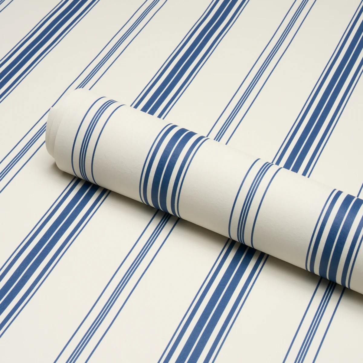 5018194 | Coco Stripe, Indigo - Schumacher Wallpaper - Image 4