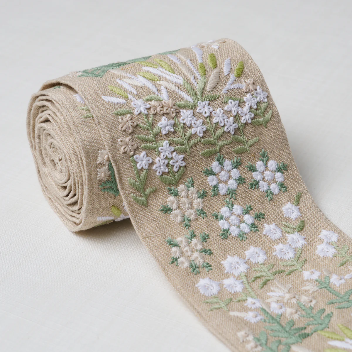 79314 | Lula Embroidered Tape, Green - Schumacher Trim - Image 3