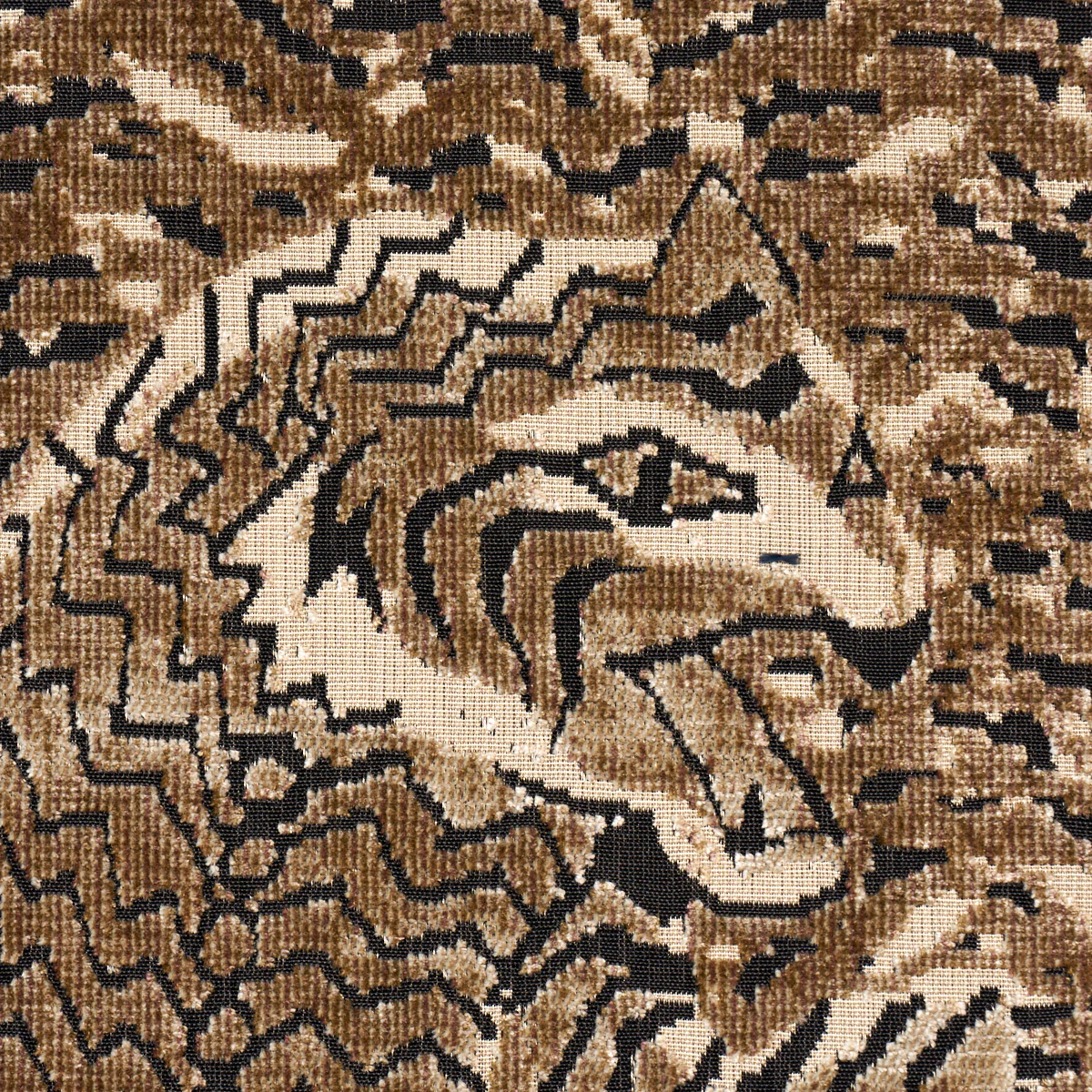 84831 | Tigress Velvet, Champagne - Schumacher Fabric - Image 3