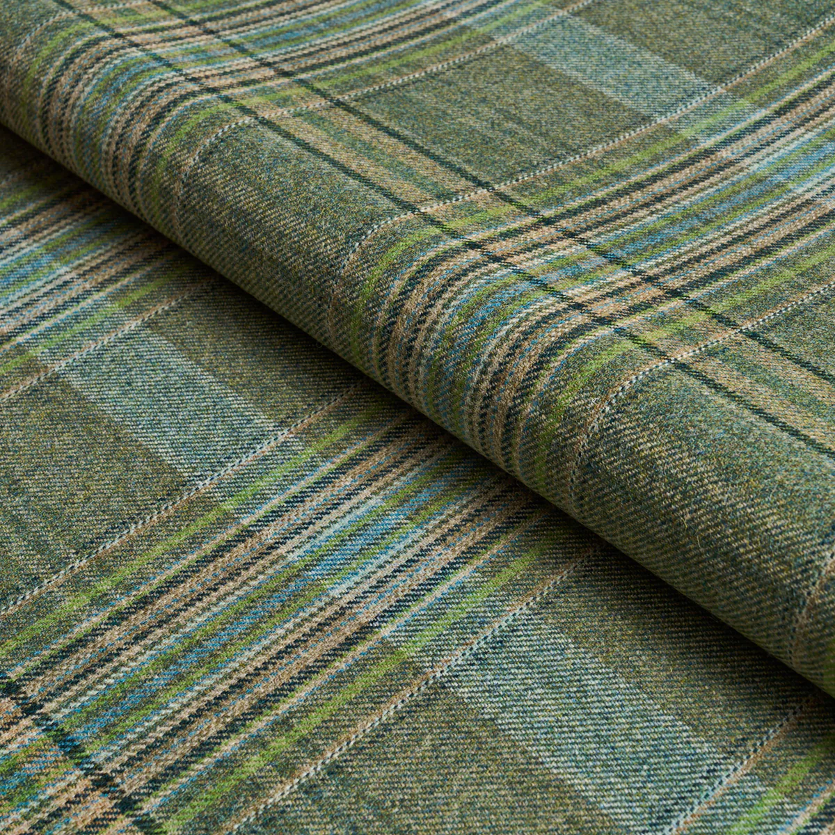 86581 | Campbell Plaid, Forest - Schumacher Fabric - Image 4