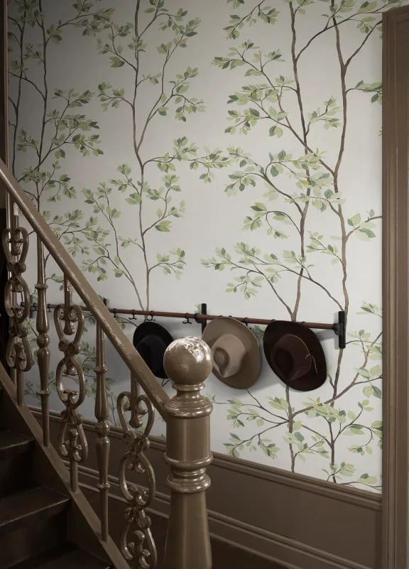 S10658 | Laura, Green - Sandberg Mural - Image 2