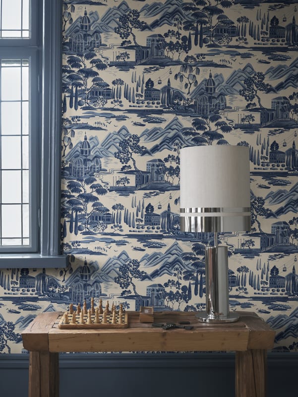 S10688 | Lake Como, Blue - Sandberg Wallpaper - Image 3