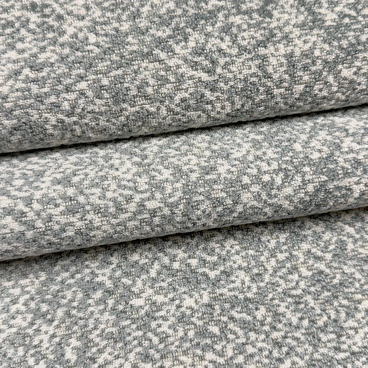 Sample - Mag Fabric, Pitta Frost