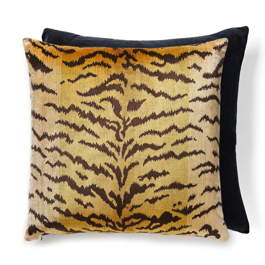 SCATIGRPILL0007 | Tigre/Velvet, Ivory, Gold & Black / Black - Scalamandre Pillows